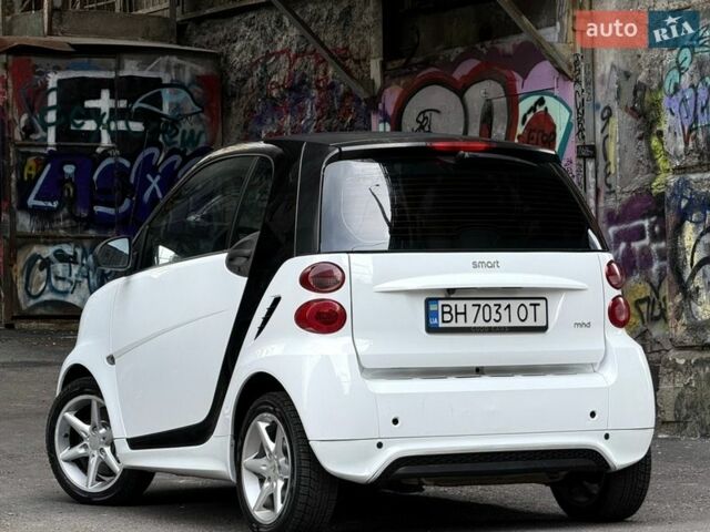 Білий Смарт Fortwo, об'ємом двигуна 1 л та пробігом 110 тис. км за 4999 $, фото 28 на Automoto.ua