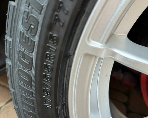 Білий Смарт Fortwo, об'ємом двигуна 1 л та пробігом 168 тис. км за 5100 $, фото 19 на Automoto.ua