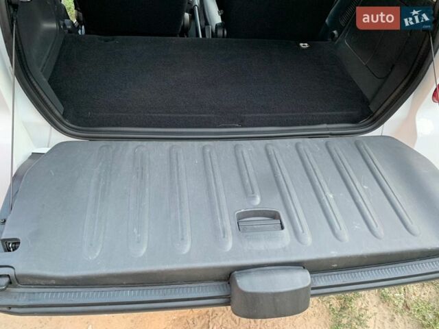 Білий Смарт Fortwo, об'ємом двигуна 1 л та пробігом 94 тис. км за 6500 $, фото 34 на Automoto.ua