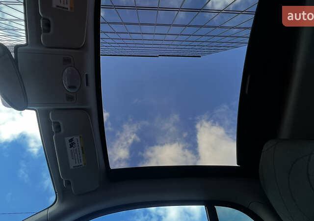 Білий Смарт Fortwo, об'ємом двигуна 0 л та пробігом 56 тис. км за 5850 $, фото 24 на Automoto.ua