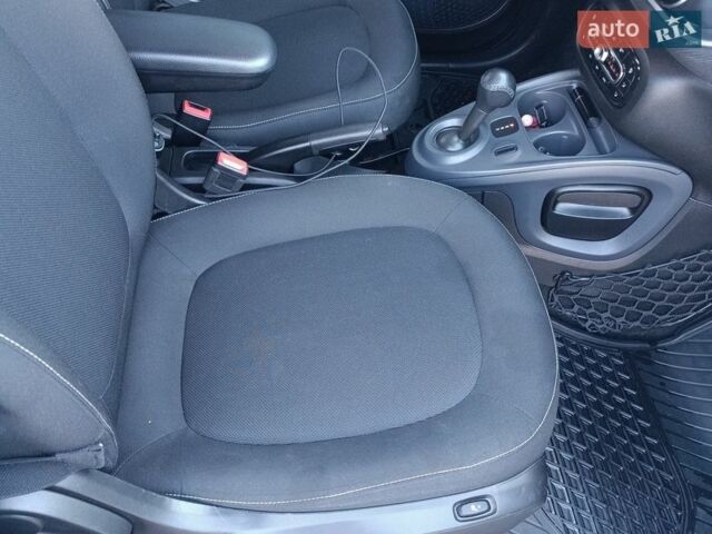 Белый Смарт Форту, объемом двигателя 0 л и пробегом 105 тыс. км за 8200 $, фото 27 на Automoto.ua