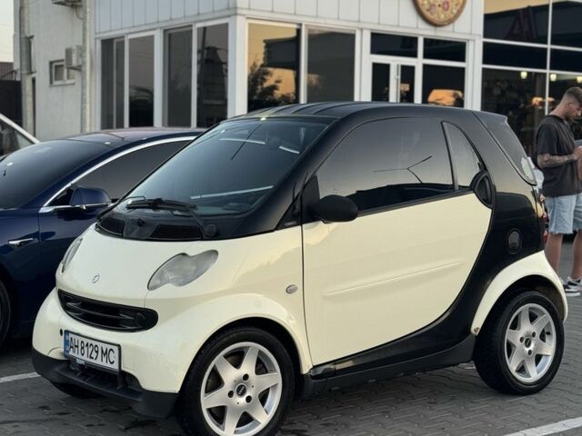 Бежевий Смарт Fortwo, об'ємом двигуна 0.7 л та пробігом 200 тис. км за 3000 $, фото 2 на Automoto.ua