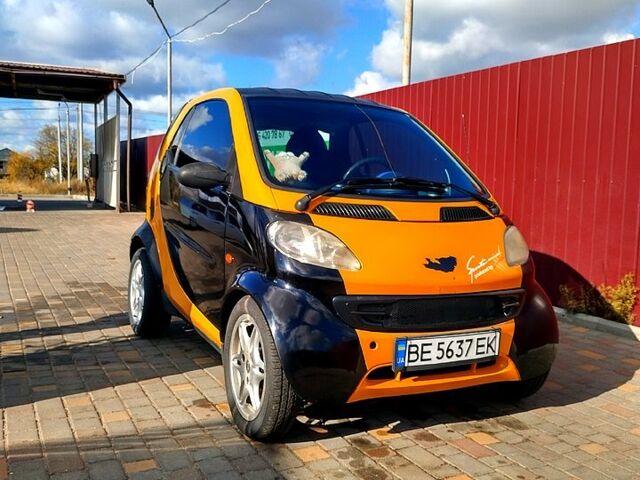 Чорний Смарт Fortwo, об'ємом двигуна 0.6 л та пробігом 210 тис. км за 2700 $, фото 1 на Automoto.ua