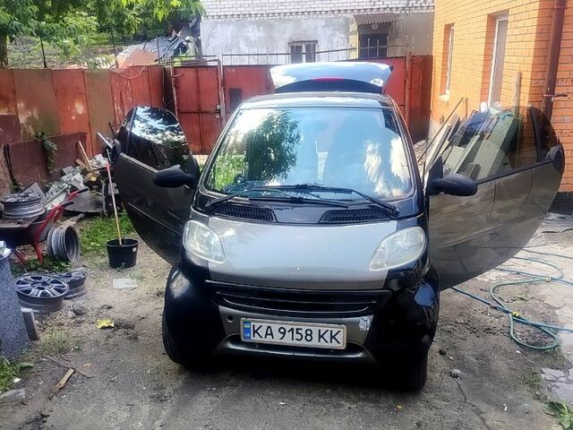 Чорний Смарт Fortwo, об'ємом двигуна 0.6 л та пробігом 160 тис. км за 2000 $, фото 5 на Automoto.ua