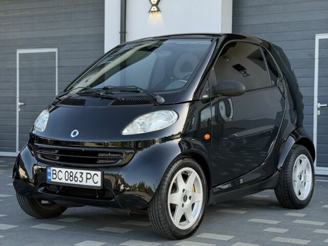 Чорний Смарт Fortwo, об'ємом двигуна 0.6 л та пробігом 188 тис. км за 3100 $, фото 2 на Automoto.ua
