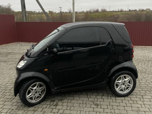 Чорний Смарт Fortwo, об'ємом двигуна 0.7 л та пробігом 198 тис. км за 2800 $, фото 3 на Automoto.ua