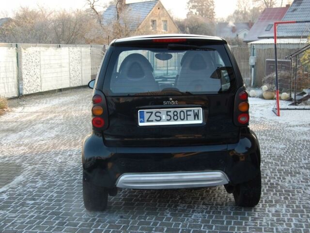 Чорний Смарт Fortwo, об'ємом двигуна 0.8 л та пробігом 235 тис. км за 1000 $, фото 8 на Automoto.ua