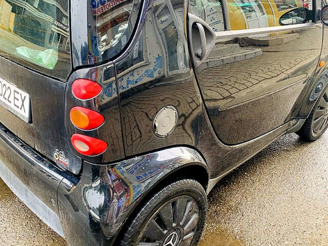 Чорний Смарт Fortwo, об'ємом двигуна 1 л та пробігом 283 тис. км за 3400 $, фото 1 на Automoto.ua