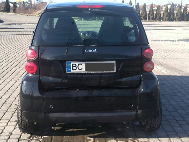 Чорний Смарт Fortwo, об'ємом двигуна 1 л та пробігом 67 тис. км за 4400 $, фото 4 на Automoto.ua