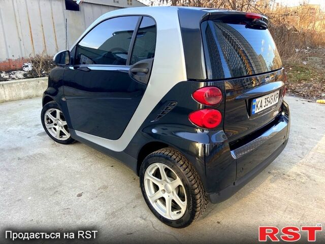 Чорний Смарт Fortwo, об'ємом двигуна 1 л та пробігом 145 тис. км за 5850 $, фото 3 на Automoto.ua