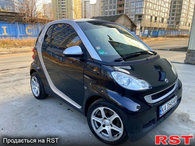 Чорний Смарт Fortwo, об'ємом двигуна 1 л та пробігом 145 тис. км за 5850 $, фото 1 на Automoto.ua