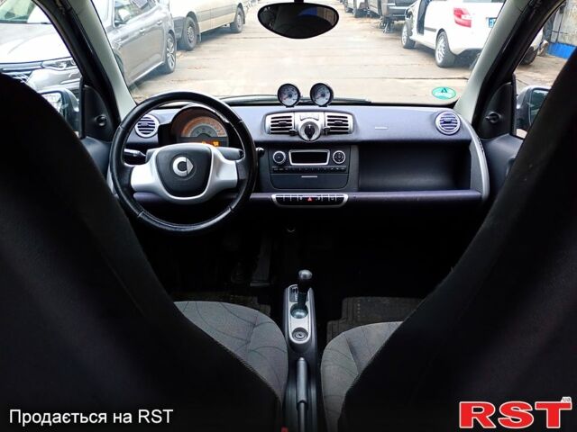 Чорний Смарт Fortwo, об'ємом двигуна 0 л та пробігом 181 тис. км за 4999 $, фото 9 на Automoto.ua