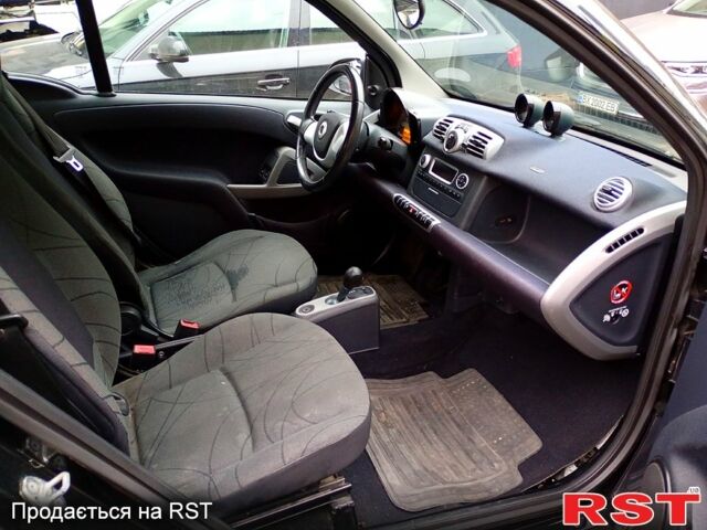 Чорний Смарт Fortwo, об'ємом двигуна 0 л та пробігом 181 тис. км за 4999 $, фото 10 на Automoto.ua
