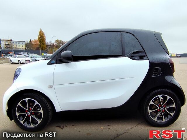 Черный Смарт Форту, объемом двигателя 0 л и пробегом 67 тыс. км за 10600 $, фото 3 на Automoto.ua