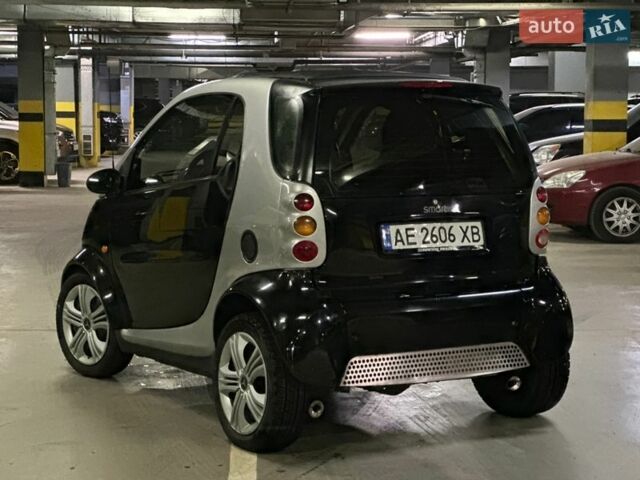 Чорний Смарт Fortwo, об'ємом двигуна 0.6 л та пробігом 180 тис. км за 2900 $, фото 8 на Automoto.ua