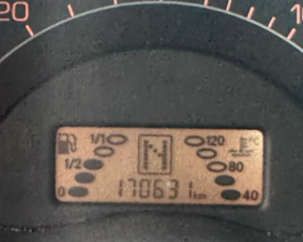 Чорний Смарт Fortwo, об'ємом двигуна 0.6 л та пробігом 170 тис. км за 2500 $, фото 11 на Automoto.ua