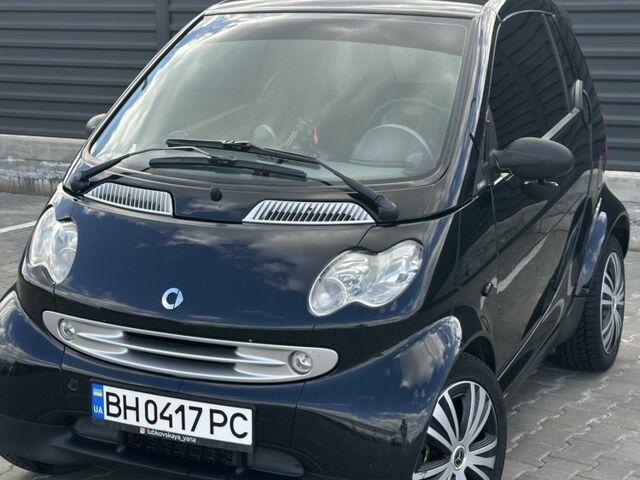 Чорний Смарт Fortwo, об'ємом двигуна 0.7 л та пробігом 202 тис. км за 4000 $, фото 1 на Automoto.ua