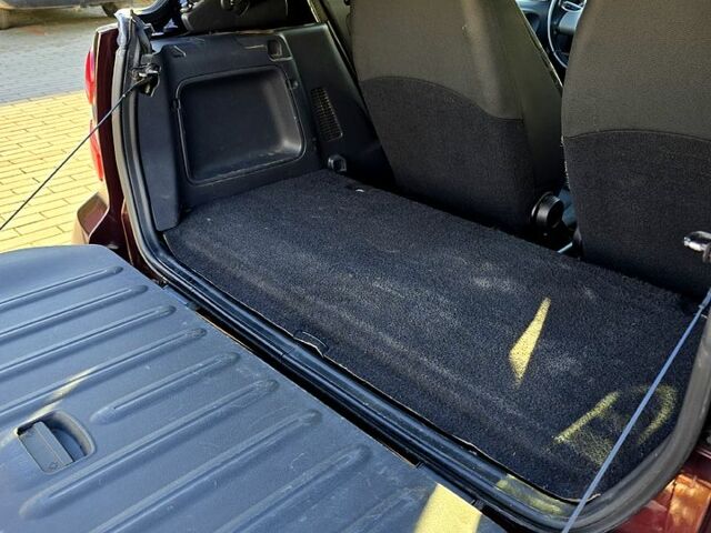 Черный Смарт Форту, объемом двигателя 1 л и пробегом 188 тыс. км за 5700 $, фото 8 на Automoto.ua