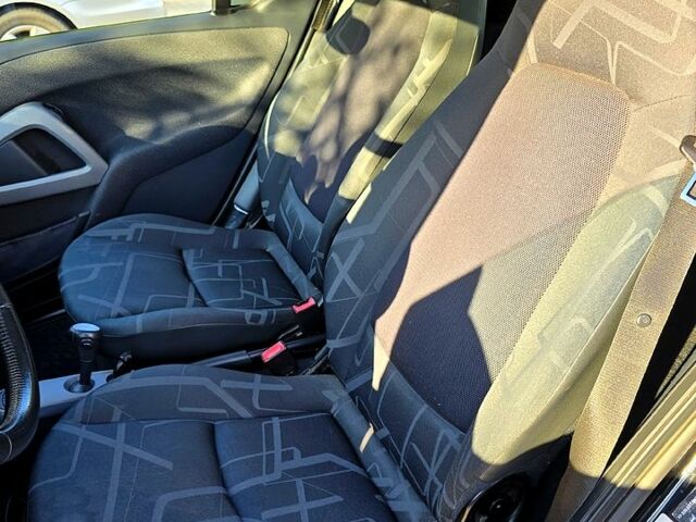 Чорний Смарт Fortwo, об'ємом двигуна 1 л та пробігом 188 тис. км за 5700 $, фото 9 на Automoto.ua