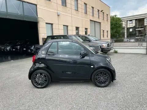 Чорний Смарт Fortwo, об'ємом двигуна 0 л та пробігом 60 тис. км за 7500 $, фото 3 на Automoto.ua