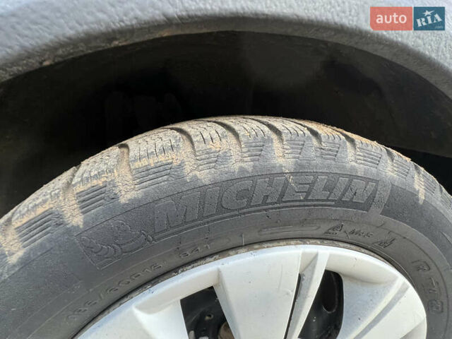 Чорний Смарт Fortwo, об'ємом двигуна 0.6 л та пробігом 127 тис. км за 1500 $, фото 8 на Automoto.ua