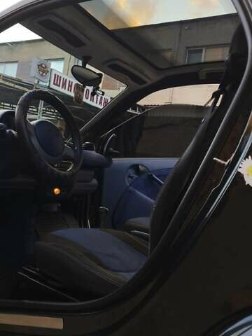 Чорний Смарт Fortwo, об'ємом двигуна 0.6 л та пробігом 215 тис. км за 2800 $, фото 4 на Automoto.ua