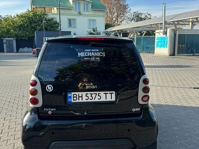 Чорний Смарт Fortwo, об'ємом двигуна 0.6 л та пробігом 241 тис. км за 3199 $, фото 4 на Automoto.ua
