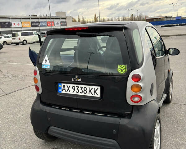 Чорний Смарт Fortwo, об'ємом двигуна 0.6 л та пробігом 125 тис. км за 2650 $, фото 5 на Automoto.ua