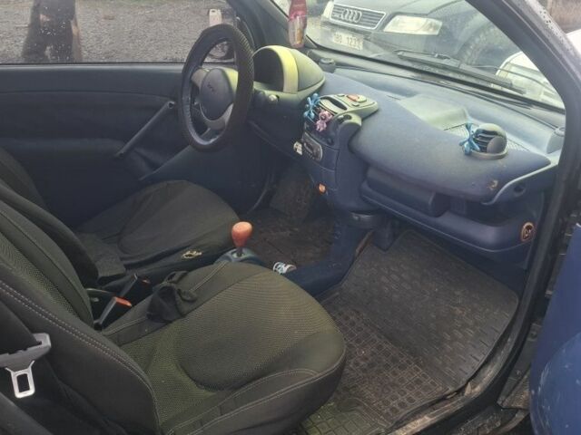 Чорний Смарт Fortwo, об'ємом двигуна 0.6 л та пробігом 300 тис. км за 1900 $, фото 7 на Automoto.ua