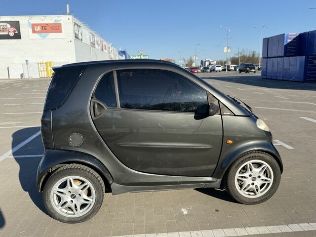 Черный Смарт Форту, объемом двигателя 0.6 л и пробегом 233 тыс. км за 3500 $, фото 4 на Automoto.ua