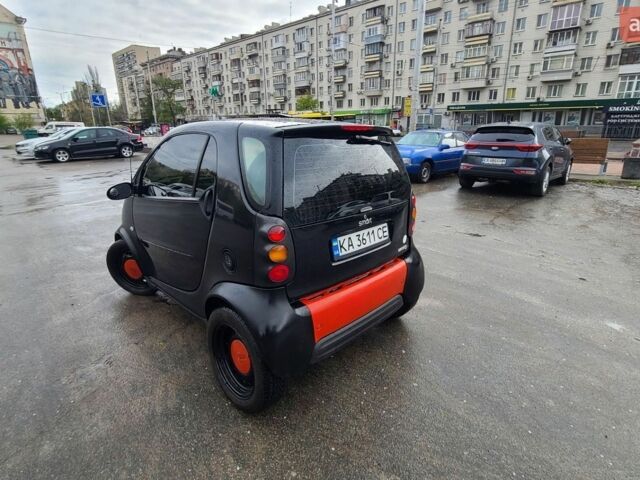 Чорний Смарт Fortwo, об'ємом двигуна 0.6 л та пробігом 235 тис. км за 2350 $, фото 3 на Automoto.ua