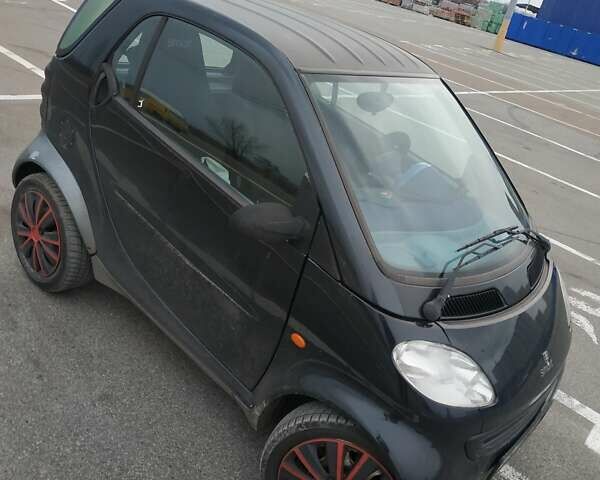 Чорний Смарт Fortwo, об'ємом двигуна 0.6 л та пробігом 170 тис. км за 2999 $, фото 3 на Automoto.ua