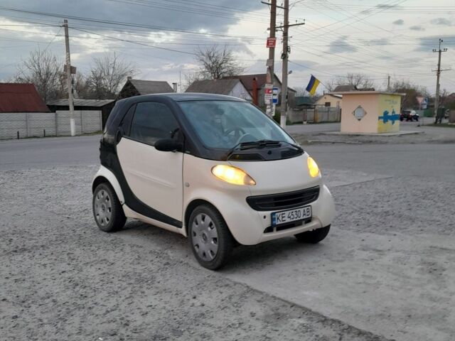 Чорний Смарт Fortwo, об'ємом двигуна 8 л та пробігом 280 тис. км за 3489 $, фото 7 на Automoto.ua