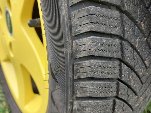 Черный Смарт Форту, объемом двигателя 0 л и пробегом 163 тыс. км за 2900 $, фото 5 на Automoto.ua