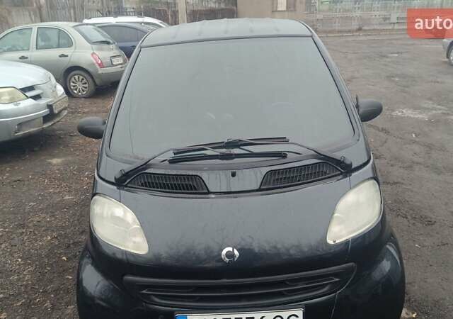 Чорний Смарт Fortwo, об'ємом двигуна 0.6 л та пробігом 170 тис. км за 2900 $, фото 2 на Automoto.ua