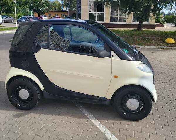 Черный Смарт Форту, объемом двигателя 0.6 л и пробегом 250 тыс. км за 2200 $, фото 5 на Automoto.ua