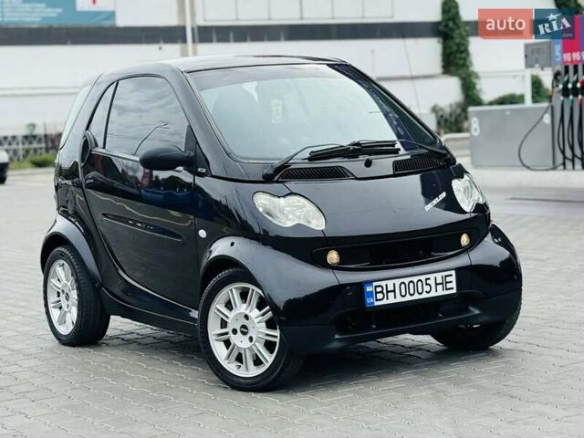 Чорний Смарт Fortwo, об'ємом двигуна 0.6 л та пробігом 200 тис. км за 2600 $, фото 4 на Automoto.ua