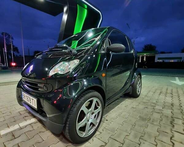 Чорний Смарт Fortwo, об'ємом двигуна 0.8 л та пробігом 220 тис. км за 3200 $, фото 3 на Automoto.ua