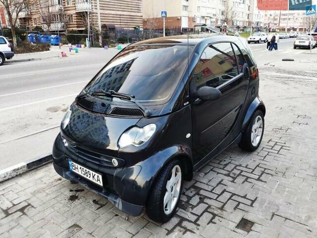 Чорний Смарт Fortwo, об'ємом двигуна 0.6 л та пробігом 190 тис. км за 2600 $, фото 1 на Automoto.ua