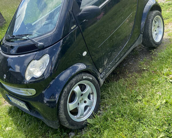 Чорний Смарт Fortwo, об'ємом двигуна 0 л та пробігом 136 тис. км за 3900 $, фото 4 на Automoto.ua