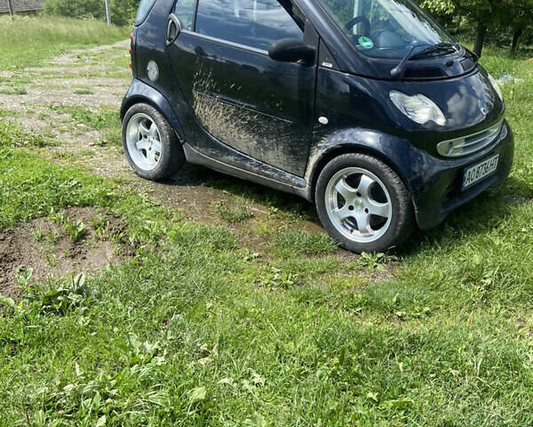 Чорний Смарт Fortwo, об'ємом двигуна 0 л та пробігом 136 тис. км за 3900 $, фото 1 на Automoto.ua