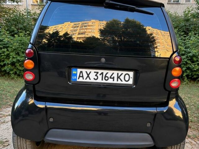 Чорний Смарт Fortwo, об'ємом двигуна 0.7 л та пробігом 200 тис. км за 2947 $, фото 3 на Automoto.ua
