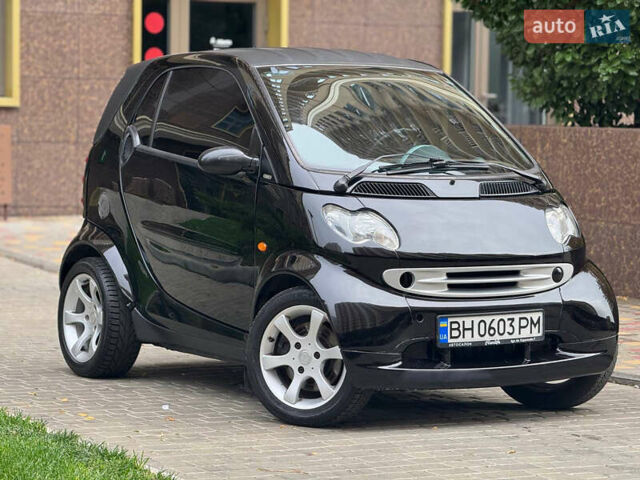 Чорний Смарт Fortwo, об'ємом двигуна 0.7 л та пробігом 199 тис. км за 3700 $, фото 3 на Automoto.ua