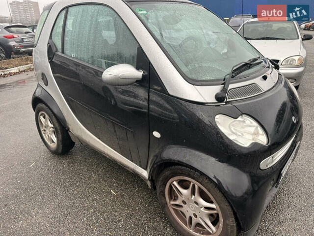 Чорний Смарт Fortwo, об'ємом двигуна 0.7 л та пробігом 260 тис. км за 2999 $, фото 11 на Automoto.ua