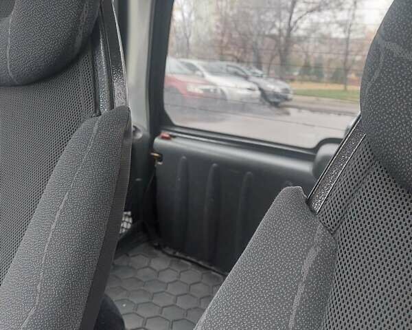 Черный Смарт Форту, объемом двигателя 0.7 л и пробегом 170 тыс. км за 3300 $, фото 5 на Automoto.ua