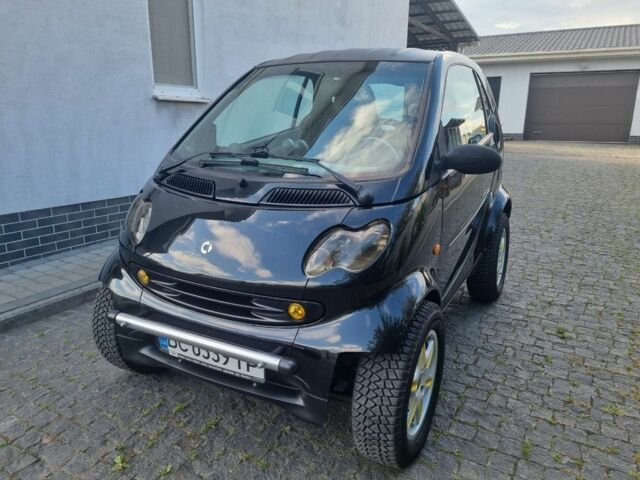 Чорний Смарт Fortwo, об'ємом двигуна 0.7 л та пробігом 154 тис. км за 4500 $, фото 1 на Automoto.ua