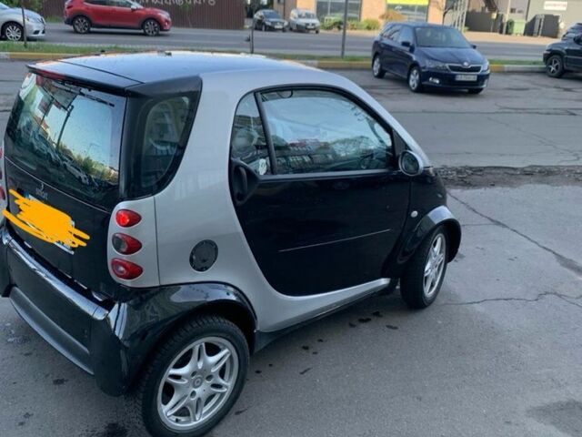 Чорний Смарт Fortwo, об'ємом двигуна 0 л та пробігом 246 тис. км за 3290 $, фото 2 на Automoto.ua