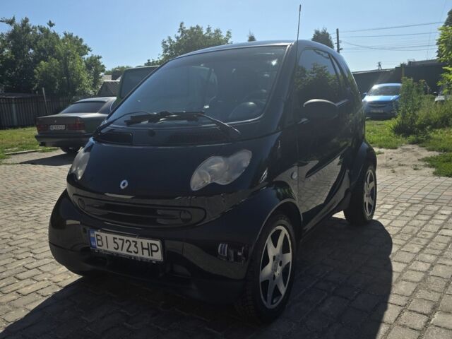 Чорний Смарт Fortwo, об'ємом двигуна 0.7 л та пробігом 245 тис. км за 4200 $, фото 2 на Automoto.ua