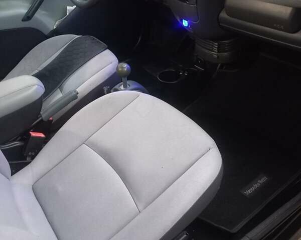 Черный Смарт Форту, объемом двигателя 0.7 л и пробегом 128 тыс. км за 4100 $, фото 4 на Automoto.ua