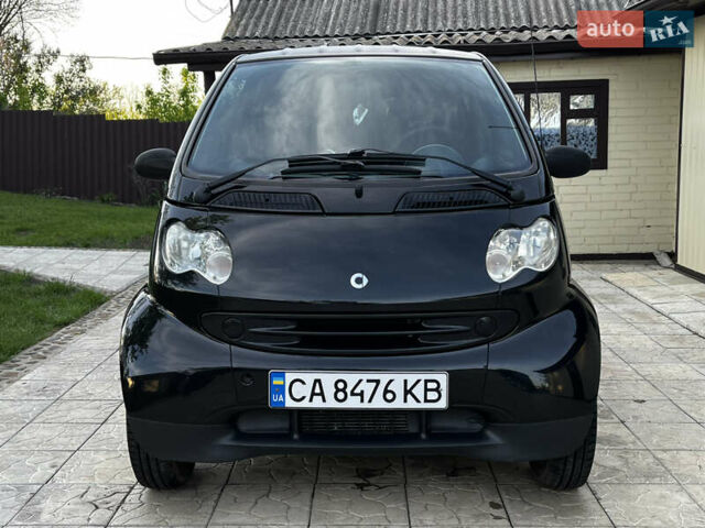 Чорний Смарт Fortwo, об'ємом двигуна 0.8 л та пробігом 185 тис. км за 3700 $, фото 1 на Automoto.ua